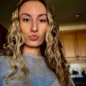 Meet your Posher, Madi